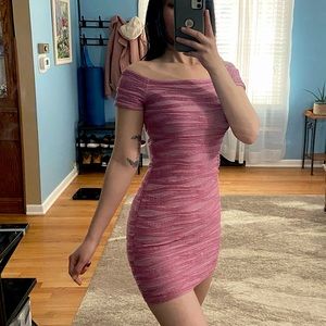 Off shoulder bodycon dress
